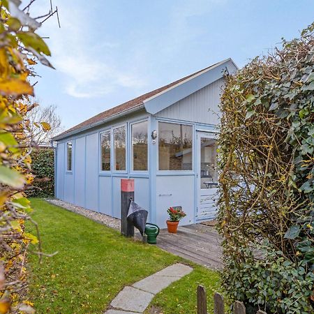 Vakantiehuisje In Ouddorp Dichtbij Het Strand Exterior foto